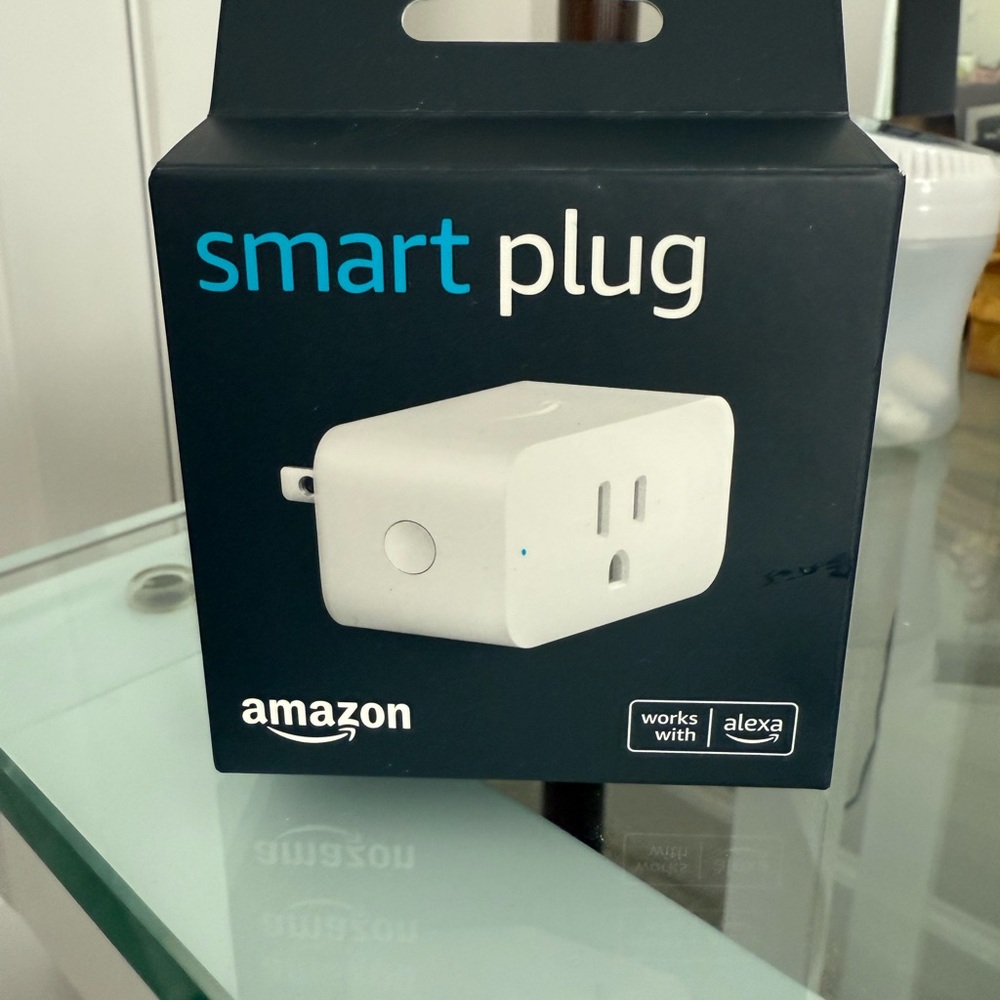 Amazon Smart Plug with Alexa Compatibility